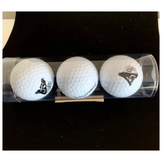 3 witte titanium golfballen van het merk James Perry