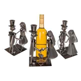 Metalen wijnstandaard verliefd paar